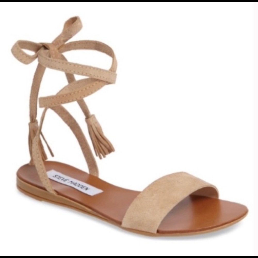 Steve Madden Kapri sandals size 6